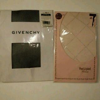 ジバンシィ(GIVENCHY)のGIVENCHYわんこ豆様専用(タイツ/ストッキング)