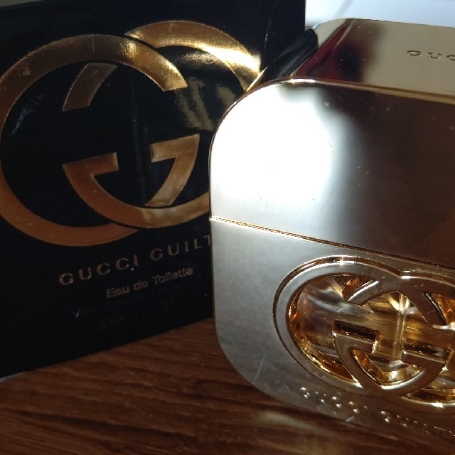 Gucci(グッチ)のGUTTI GUILTY 30ml２個セット コスメ/美容の香水(その他)の商品写真