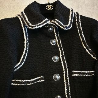 シャネル(CHANEL)のボボちゃんさん専用 シャネル ジャケット 36  80万 半額(その他)