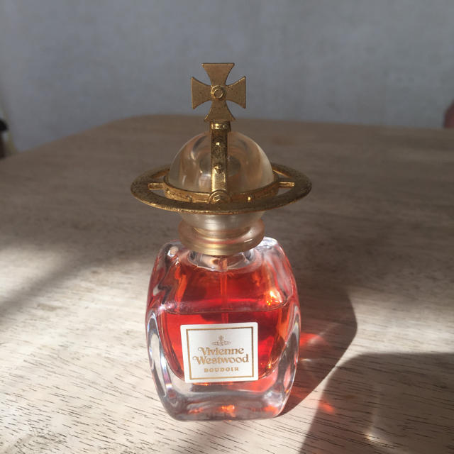 Vivienne Westwood(ヴィヴィアンウエストウッド)のブドワール 30ml コスメ/美容の香水(香水(女性用))の商品写真