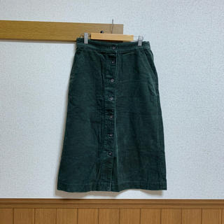 ユニクロ(UNIQLO)のUNIQLO♡ コーデュロイフロントボタンスカート(ひざ丈スカート)