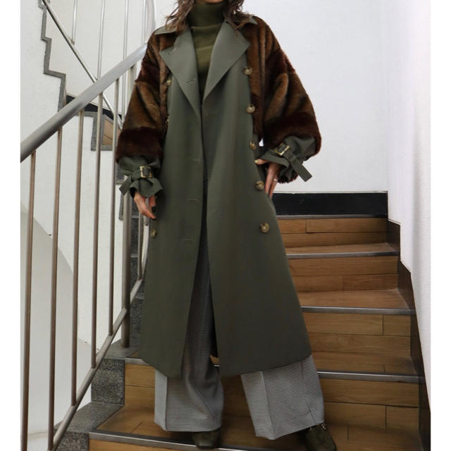 MURUA(ムルーア)のロングダブルトレンチコート レディースのジャケット/アウター(ロングコート)の商品写真