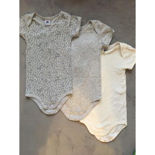 プチバトー(PETIT BATEAU)のプチバトー ロンパース 肌着 半袖(ロンパース)