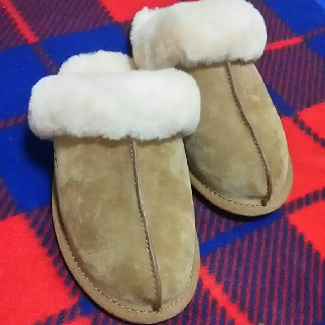 UGG(アグ)の☆UGGム－トンスリッパ レディースの靴/シューズ(スリッポン/モカシン)の商品写真