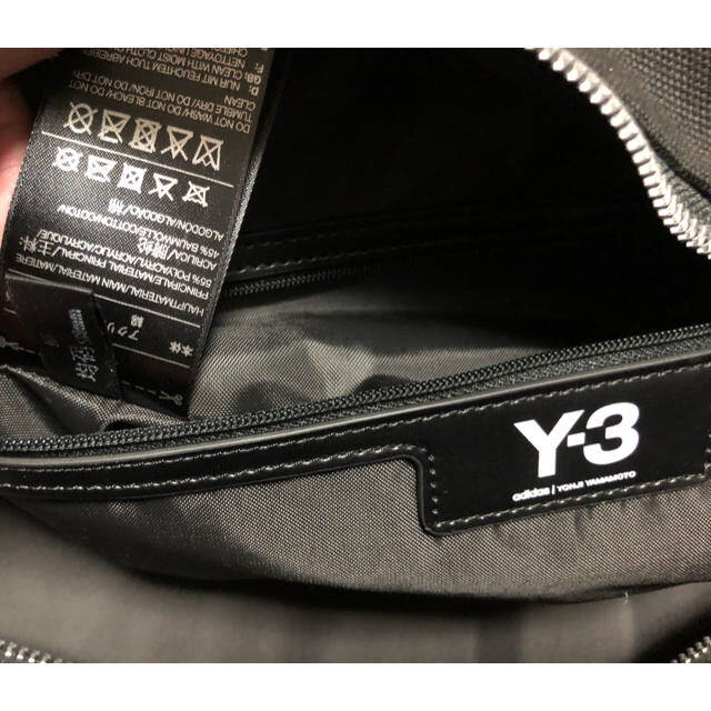 Y-3(ワイスリー)のY-3 WEEKENDER ボストンバッグ 未使用品 タグ付き メンズのバッグ(ボストンバッグ)の商品写真