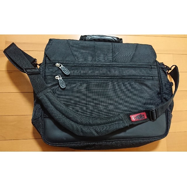 Oakley 再値下げ‼️ OAKLEY オークリー ビジネスバッグ