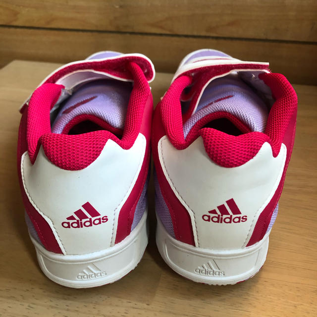 adidas(アディダス)の★ちちんぷいぷい様専用★アディダス　スーパースター　CFK キッズ/ベビー/マタニティのキッズ靴/シューズ(15cm~)(スニーカー)の商品写真