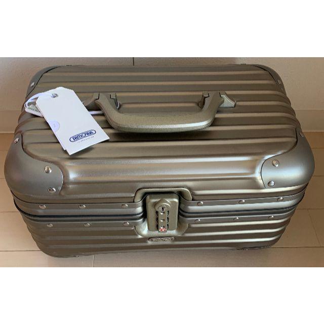 リモワ RIMOWA ビューティーケース TOPAS TITANIUM