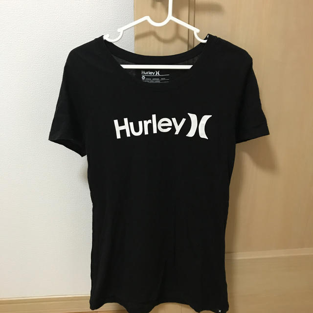 Hurley(ハーレー)のHurley   tシャツ Ｍsize レディースのトップス(Tシャツ(半袖/袖なし))の商品写真