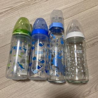 ヤヌーク(YANUK)の【2/27まで限定価格】NUK 哺乳瓶　4本セット　新品　未使用に近い(哺乳ビン)