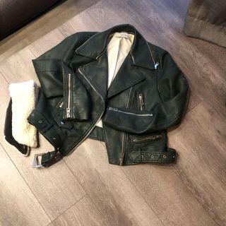 ザラ(ZARA)のZARA ライダース(ライダースジャケット)