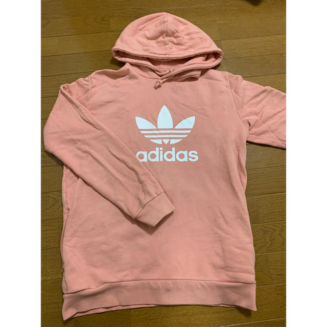 adidasパーカー