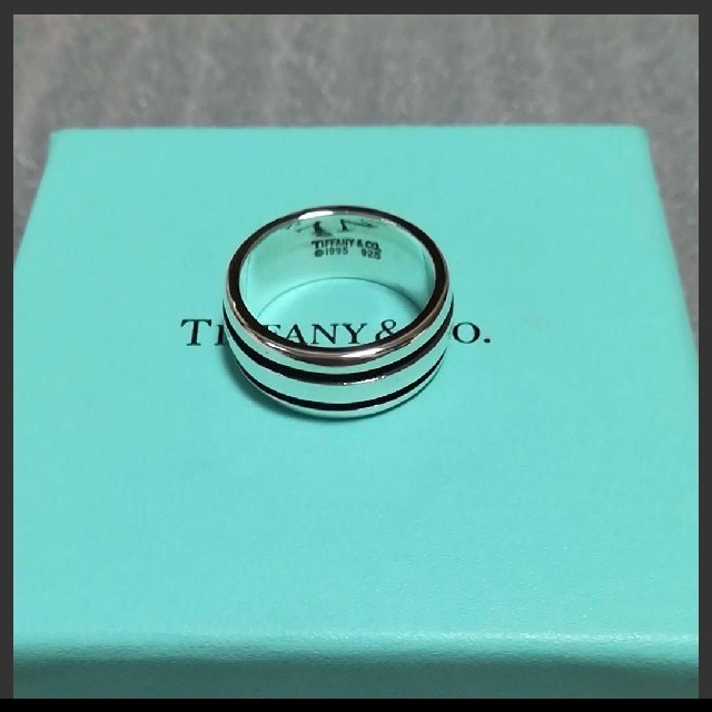 Tiffany & Co. - ティファニー グルーブドリングの通販 by もっこち's 