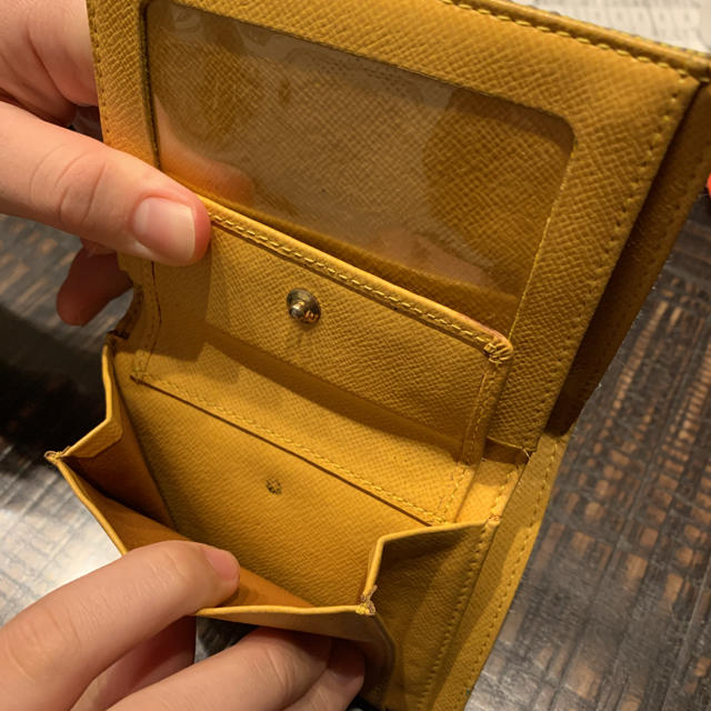 ファッション小物ルイヴィトン　VUITTON 折り財布　カードケース