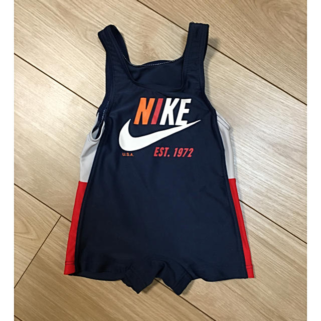 NIKE(ナイキ)のNIKE 水着　80サイズ キッズ/ベビー/マタニティのベビー服(~85cm)(水着)の商品写真