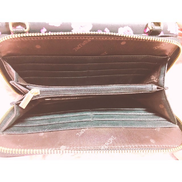 DaTuRa(ダチュラ)のDaTuRaウォレットケースショルダー・長財布 レディースのバッグ(ショルダーバッグ)の商品写真