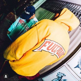 スコット(SCOTT)のtravs policia hoodie(パーカー)