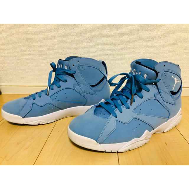 NIKE(ナイキ)のAIR JORDAN 7 RETRO  メンズの靴/シューズ(スニーカー)の商品写真