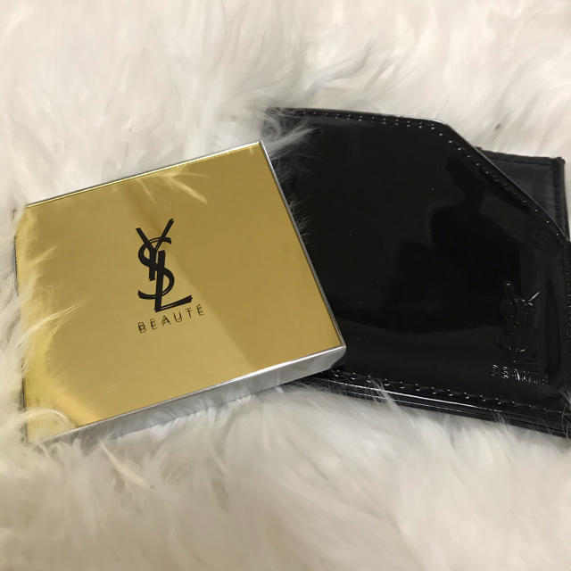 Saint Laurent(サンローラン)のイヴ・サンローラン 手鏡 レディースのファッション小物(ミラー)の商品写真