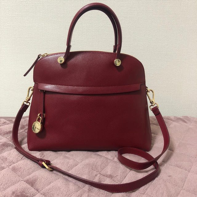 未使用★値下げ！フルラ　FURLA パイパー　mサイズ