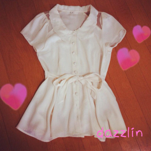 dazzlin(ダズリン)のDazzlin♡刺繍衿トップス♡ レディースのトップス(シャツ/ブラウス(半袖/袖なし))の商品写真