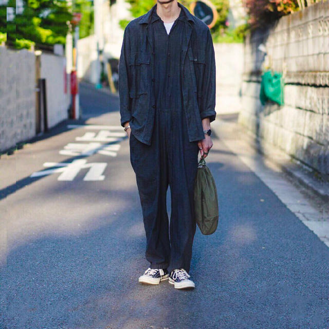 ワークパンツ/カーゴパンツCOMOLI コモリ 20SS ベタシャンテーパードパンツ  BLACK2 美品