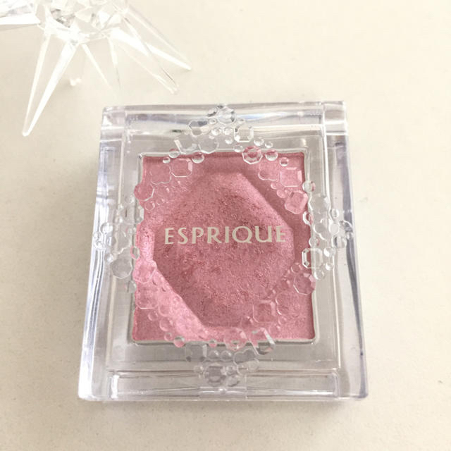 ESPRIQUE(エスプリーク)のお値下げ⭐️エスプリーク　アイシャドウ コスメ/美容のベースメイク/化粧品(アイシャドウ)の商品写真