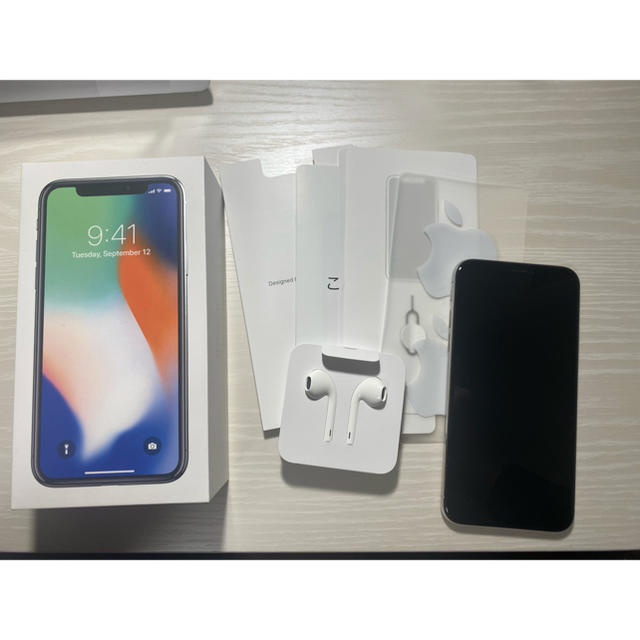 iPhone(アイフォーン)のiPhone X 256G SIMフリー　美品　本日限定値下げ スマホ/家電/カメラのスマートフォン/携帯電話(スマートフォン本体)の商品写真