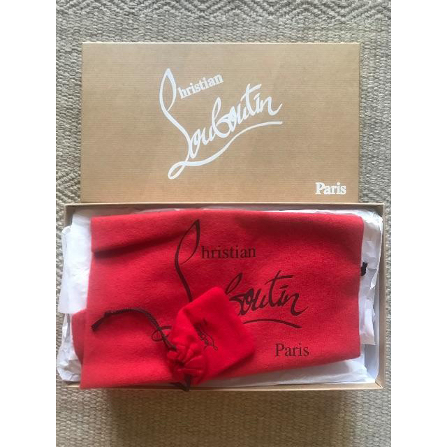 Christian Louboutin(クリスチャンルブタン)のクリスチャンルブタンベージュ size:36 レディースの靴/シューズ(ハイヒール/パンプス)の商品写真