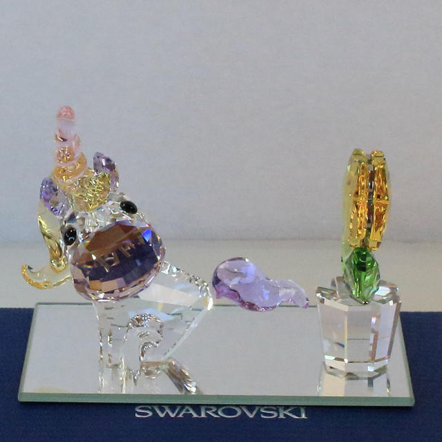 SWAROVSKI  スワロフスキー　ユニコーン　フラワー　クリスタル　置物