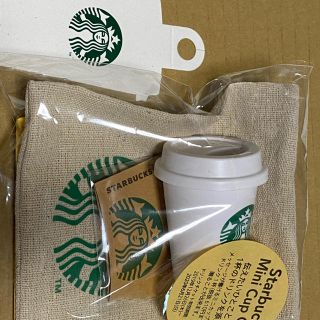 スターバックスコーヒー(Starbucks Coffee)の新品　スターバックスミニカップギフト　ドリンクチケット付スタバSTARBUCKS(フード/ドリンク券)