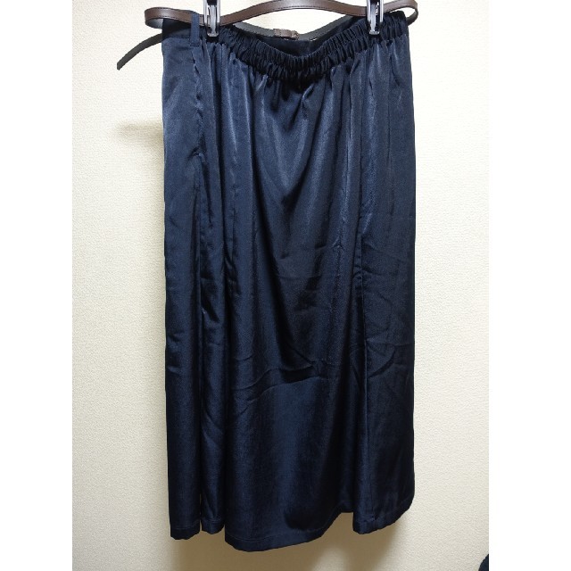 しまむら(シマムラ)のラ・ファーファー掲載のベルト付きマーメイドボタンタイトスカート 新品未使用 4L レディースのスカート(ひざ丈スカート)の商品写真