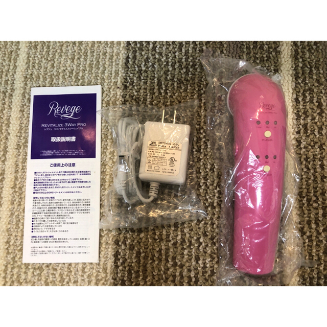 Revege Revitalize 3Way PRO 美顔器 EMS-