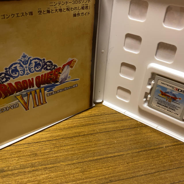 ニンテンドー3DS(ニンテンドー3DS)のドラゴンクエスト8 3DS エンタメ/ホビーのゲームソフト/ゲーム機本体(携帯用ゲームソフト)の商品写真