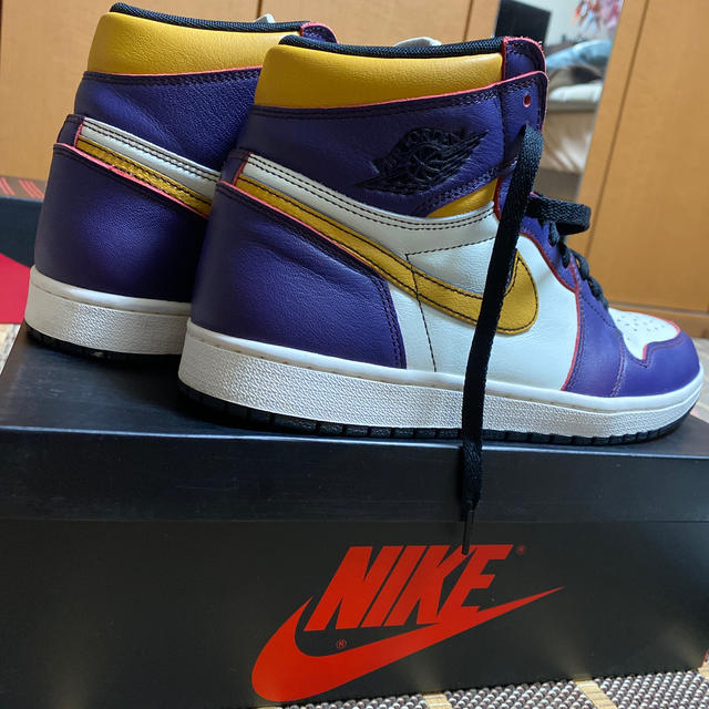 NIKE(ナイキ)のAIR JORDAN 1 Lakers 28cm beliber様 メンズの靴/シューズ(スニーカー)の商品写真