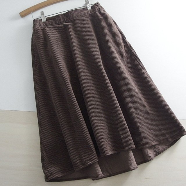 Sonny Label(サニーレーベル)の冬物　⚫サニーレーベル●　フレアーコーデュロイスカート　F♪ブラウン　匿名配送 レディースのスカート(ひざ丈スカート)の商品写真