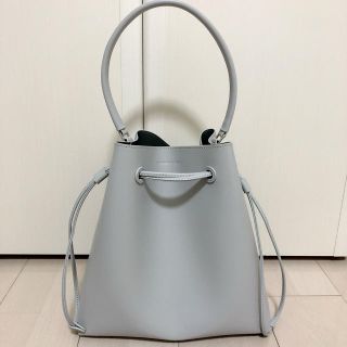 チャールズアンドキース(Charles and Keith)のCHARLES&KEITH  バッグ(トートバッグ)