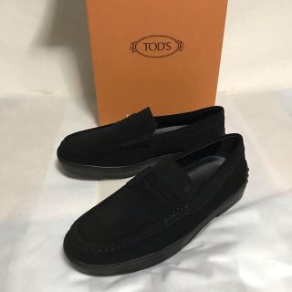 トッズ(TOD'S)の最終価格！Tod's トッズ  ブラックスエードローファー(UK5.5)(ドレス/ビジネス)