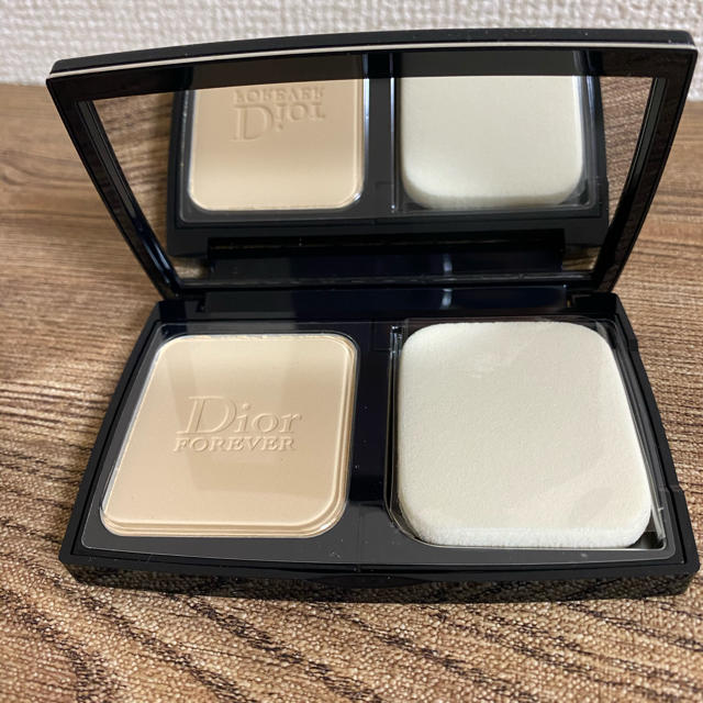 DIOR ディオール　ファンデーション