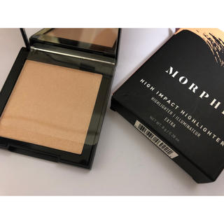 セフォラ(Sephora)のアメリカセフォラ　日本未入荷ハイライト新品　MORPHE(フェイスカラー)