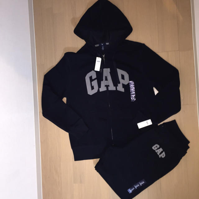 GAP - GAP セットアップ Mサイズ メンズの通販 by chisato's shop ...