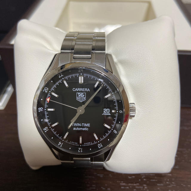 TAG Heuer(タグホイヤー)のタグホイヤー　カレラ　ツインタイム メンズの時計(腕時計(アナログ))の商品写真