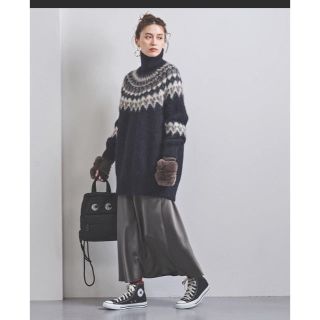 ユナイテッドアローズ(UNITED ARROWS)の今期即完売！UAサテンマキシスカート(ロングスカート)