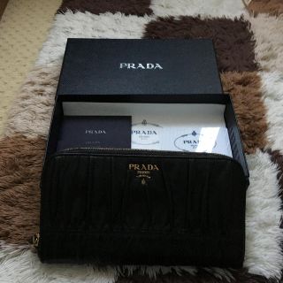 プラダ(PRADA)のプラダ長財布  週末お値下げ(財布)