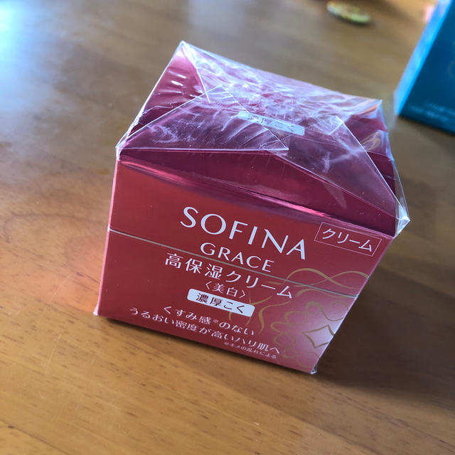 SOFINA(ソフィーナ)の三毛猫様★ソフィーナグレイス 高保湿クリーム(美白) 濃厚こく(40g) コスメ/美容のスキンケア/基礎化粧品(フェイスクリーム)の商品写真