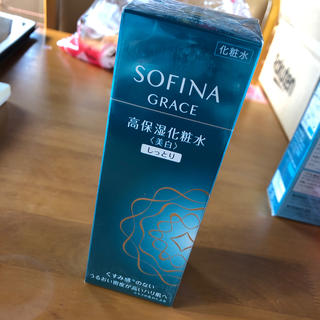 ソフィーナ(SOFINA)の最終価格！！ソフィーナグレイス高保湿化粧水(美白) しっとり(140ml)(化粧水/ローション)