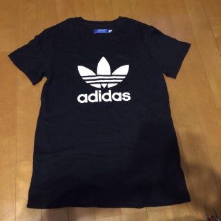 アディダス(adidas)のadidasTシャツ(Tシャツ(半袖/袖なし))