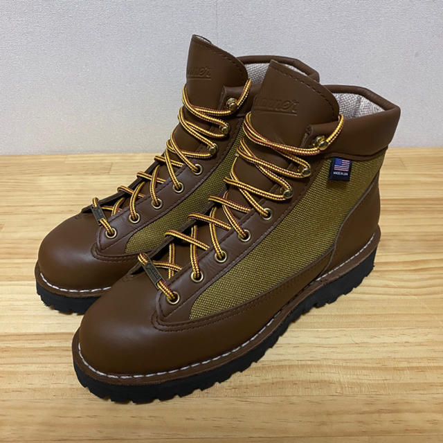 Danner(ダナー)のDanner LIGHT ダナーライト US7.5 25.5 26 30440 メンズの靴/シューズ(ブーツ)の商品写真