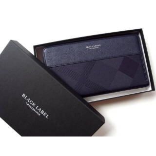 ブラックレーベルクレストブリッジ(BLACK LABEL CRESTBRIDGE)の新品未使用！BLACKLABEL長財布ラウンドジップ(長財布)