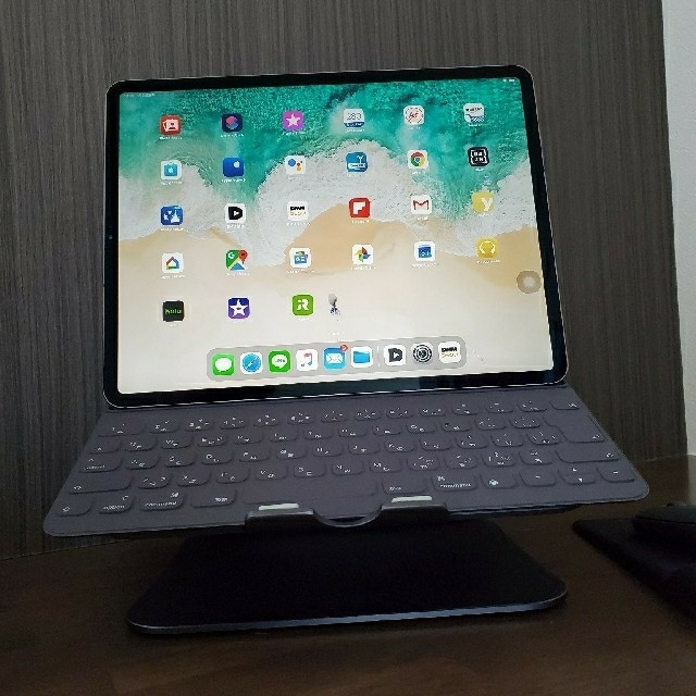 タブレットiPad Pro 12.9  256GB セルラーモデル グレー 　他